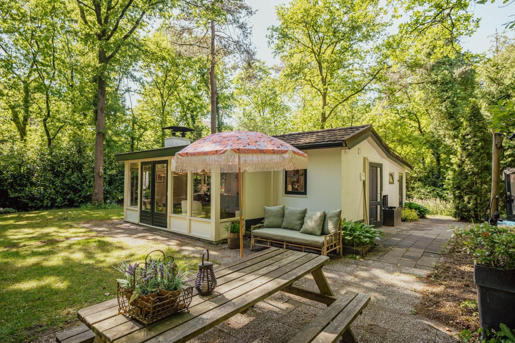 Boshuisje Op De Veluwe Nunspeet Bagian luar foto